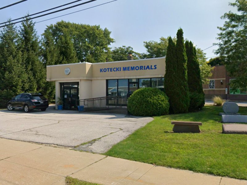 Kotecki Monuments Painesville, Cleveland